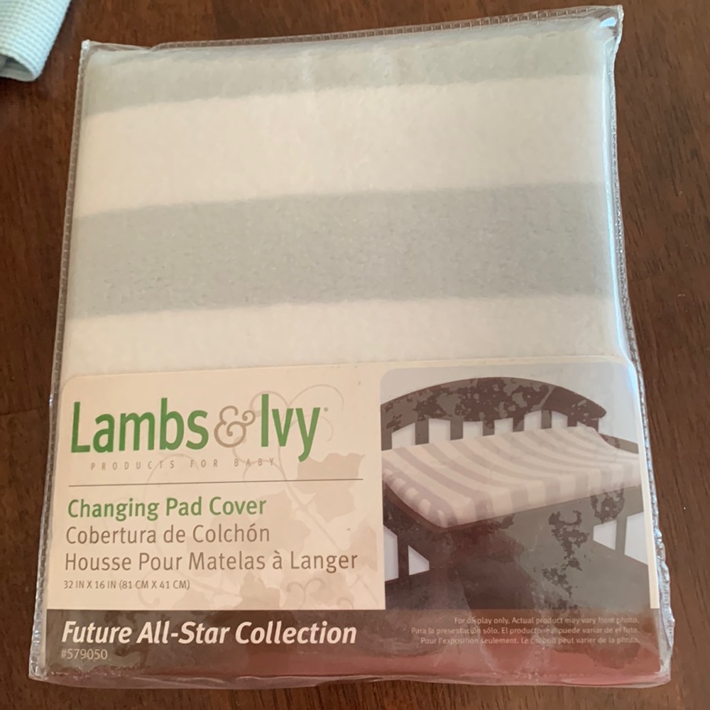 New in packaging, changing pad cover